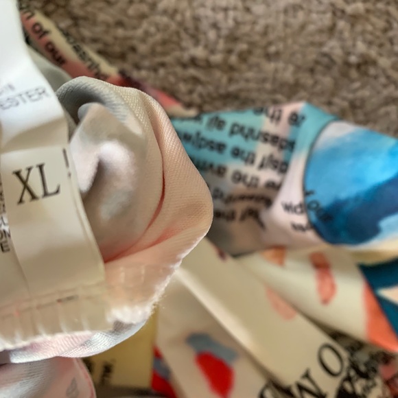 One piece jumpsuit - Picture 6 of 6